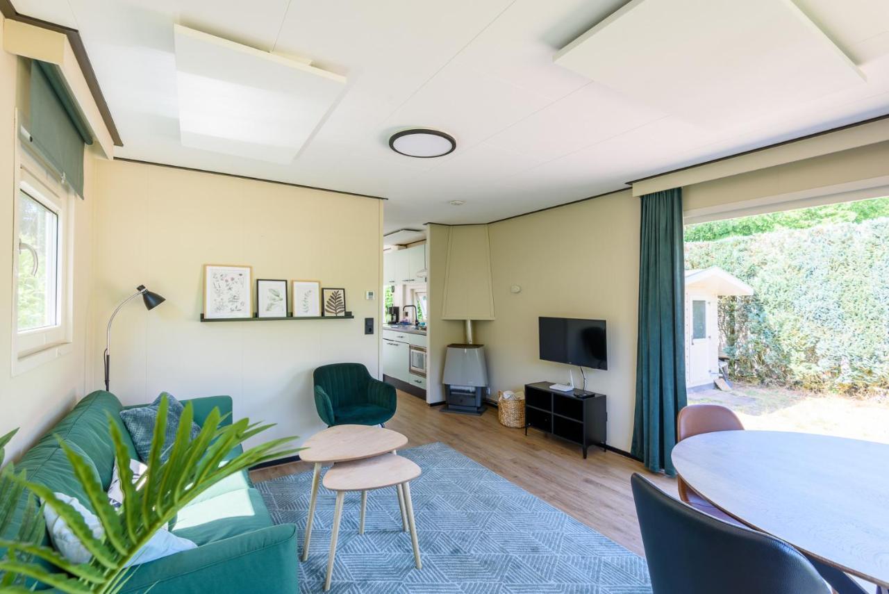 Gezellig Chalet Aan De Veluwse Bosrand Putten Exteriér fotografie