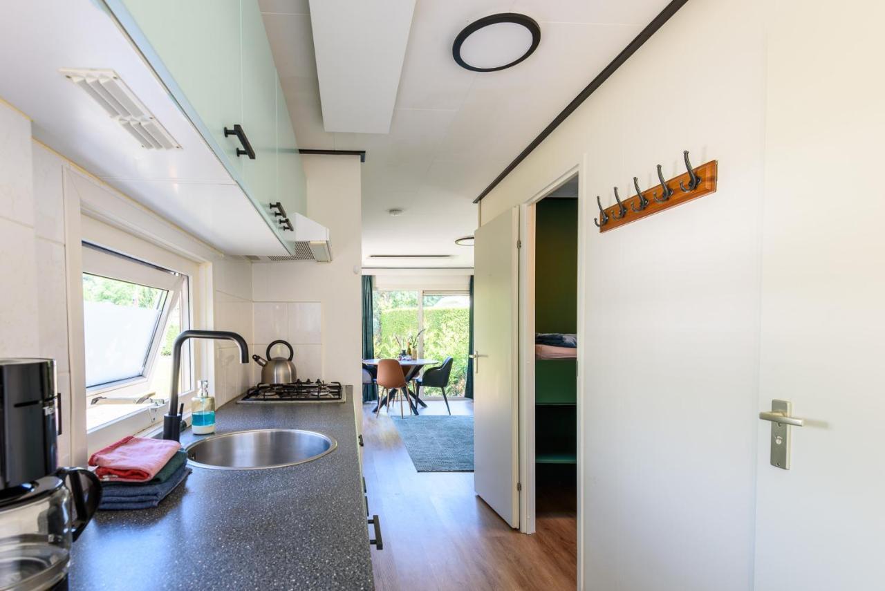 Gezellig Chalet Aan De Veluwse Bosrand Putten Exteriér fotografie